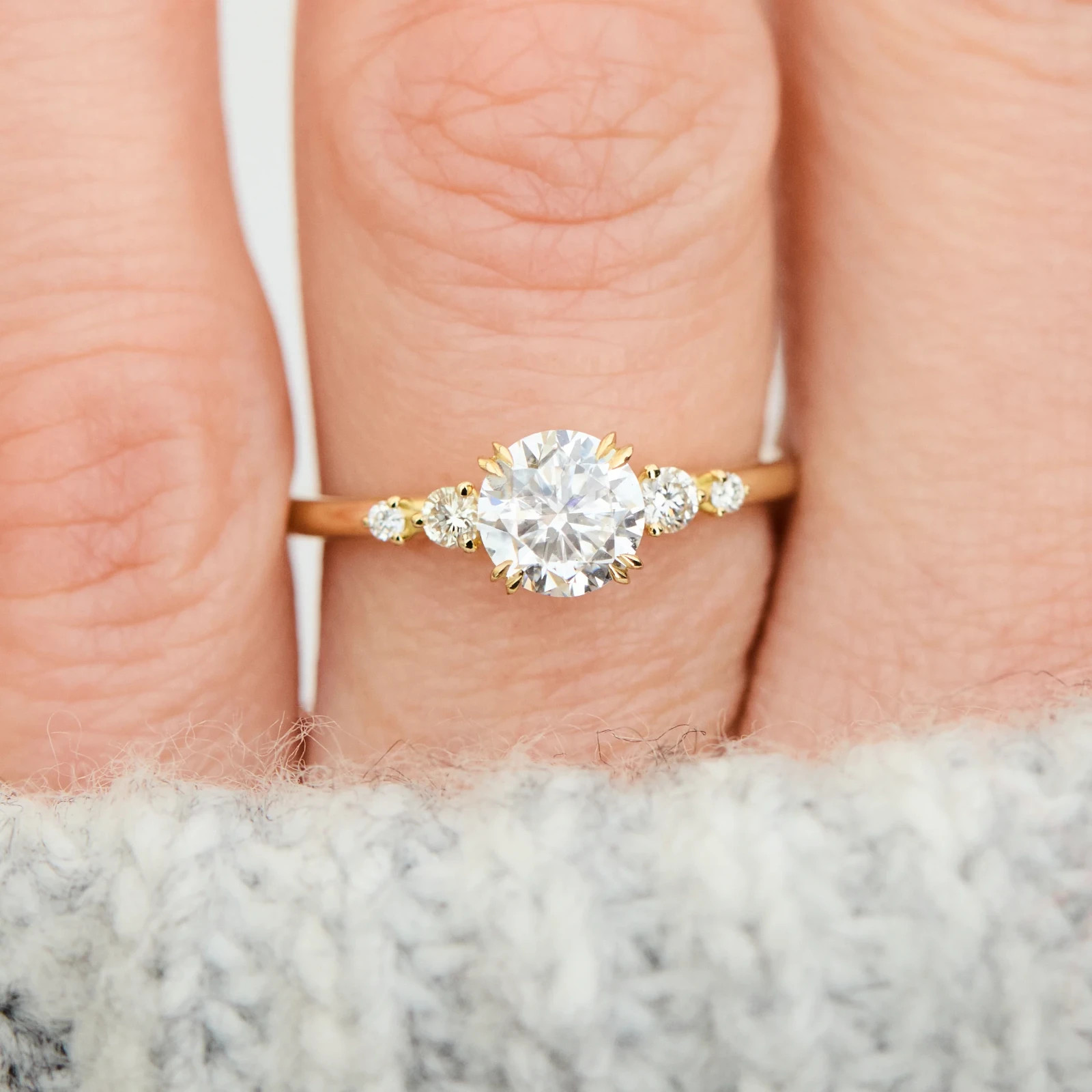 IGI 1.25 Ct Round Cut EF/VS1 Lab Grown Diamond Solitaire Ring 14K Yellow Gold