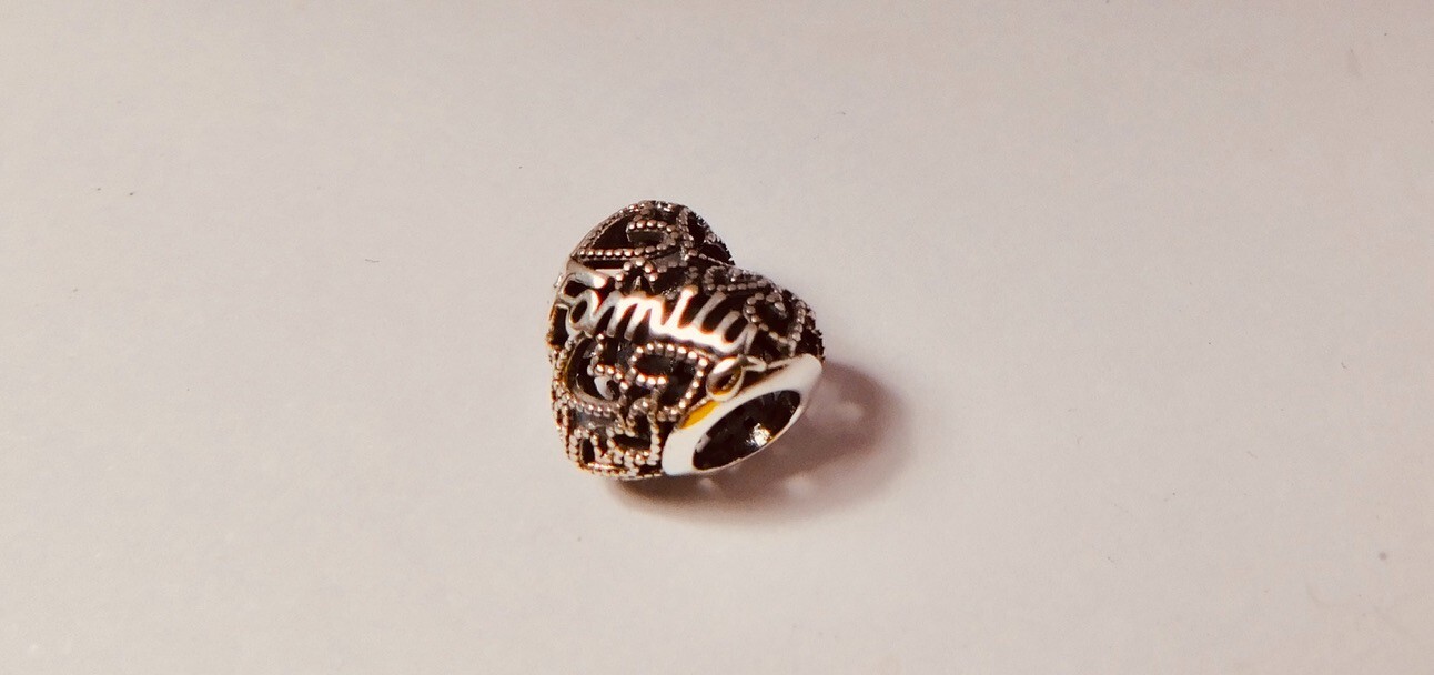 Authentic Pandora Charm, Family Heart, #798571C00