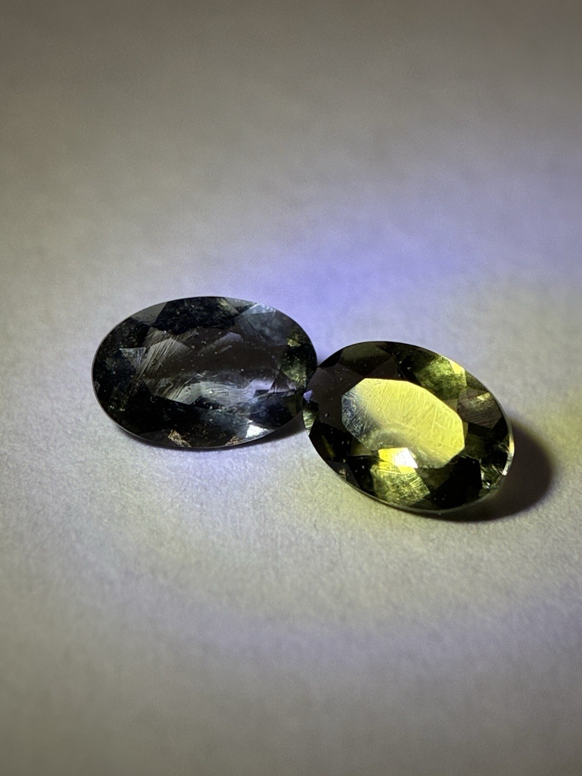 Moldavite 6×4 mm Oval Cut Loose Gemstone Matching Set Czech Republic 2 Pieces