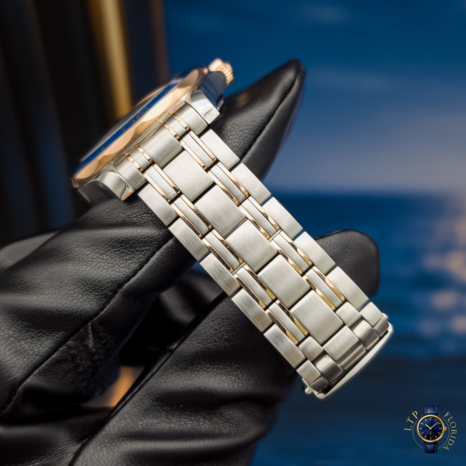 2025 | Omega | Seamaster Diver 300M | Blue Dial | 210.20.42.20.03.002 | Full Set