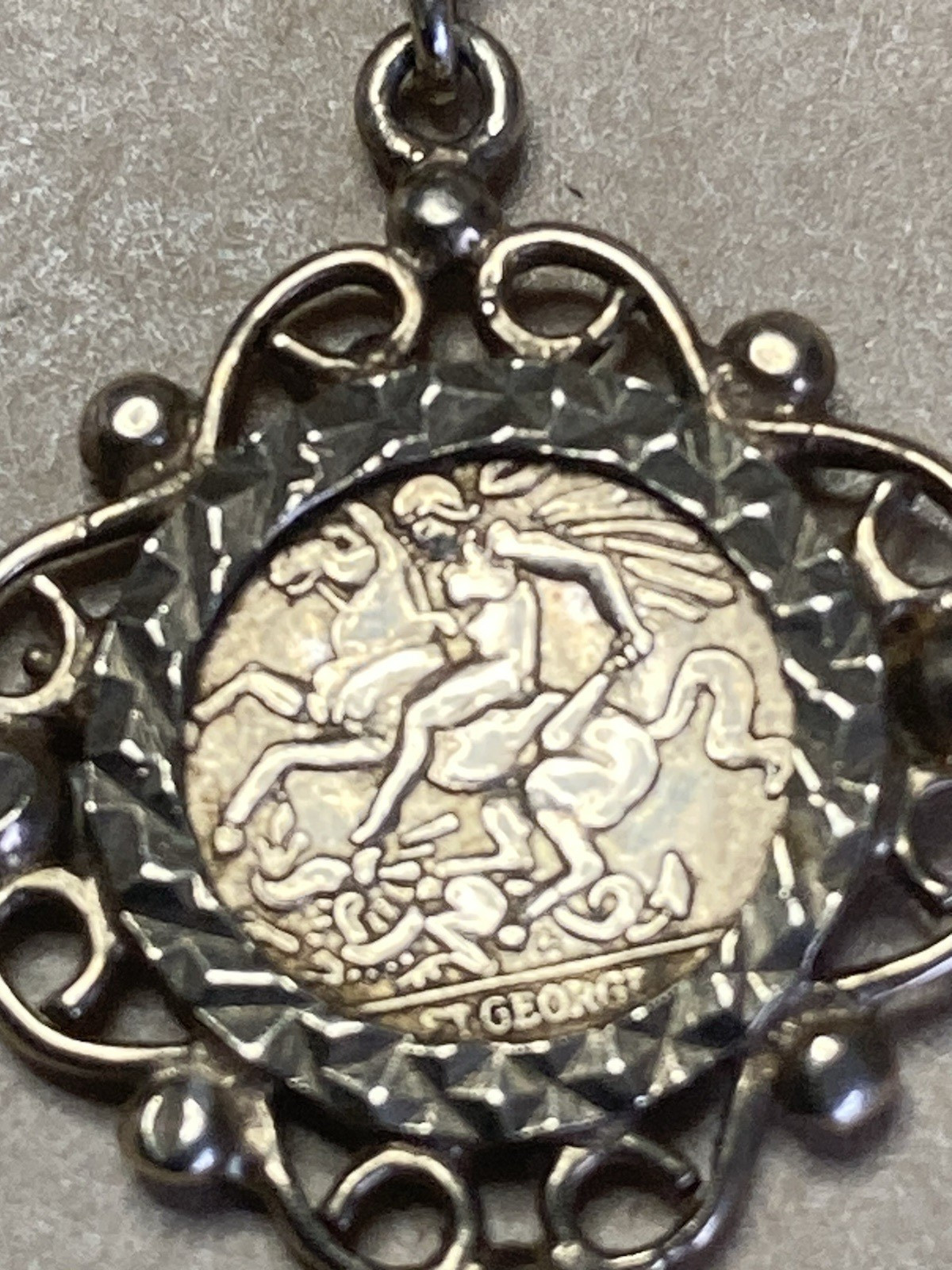 Gold Pendant 2.15 grams. 9 carat