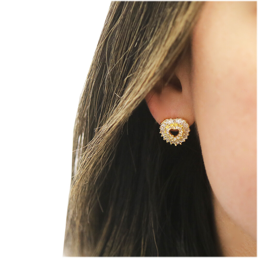 925 Sterling Silver Baguette & Round Cut Love Heart Earrings In 18k Yellow Gold