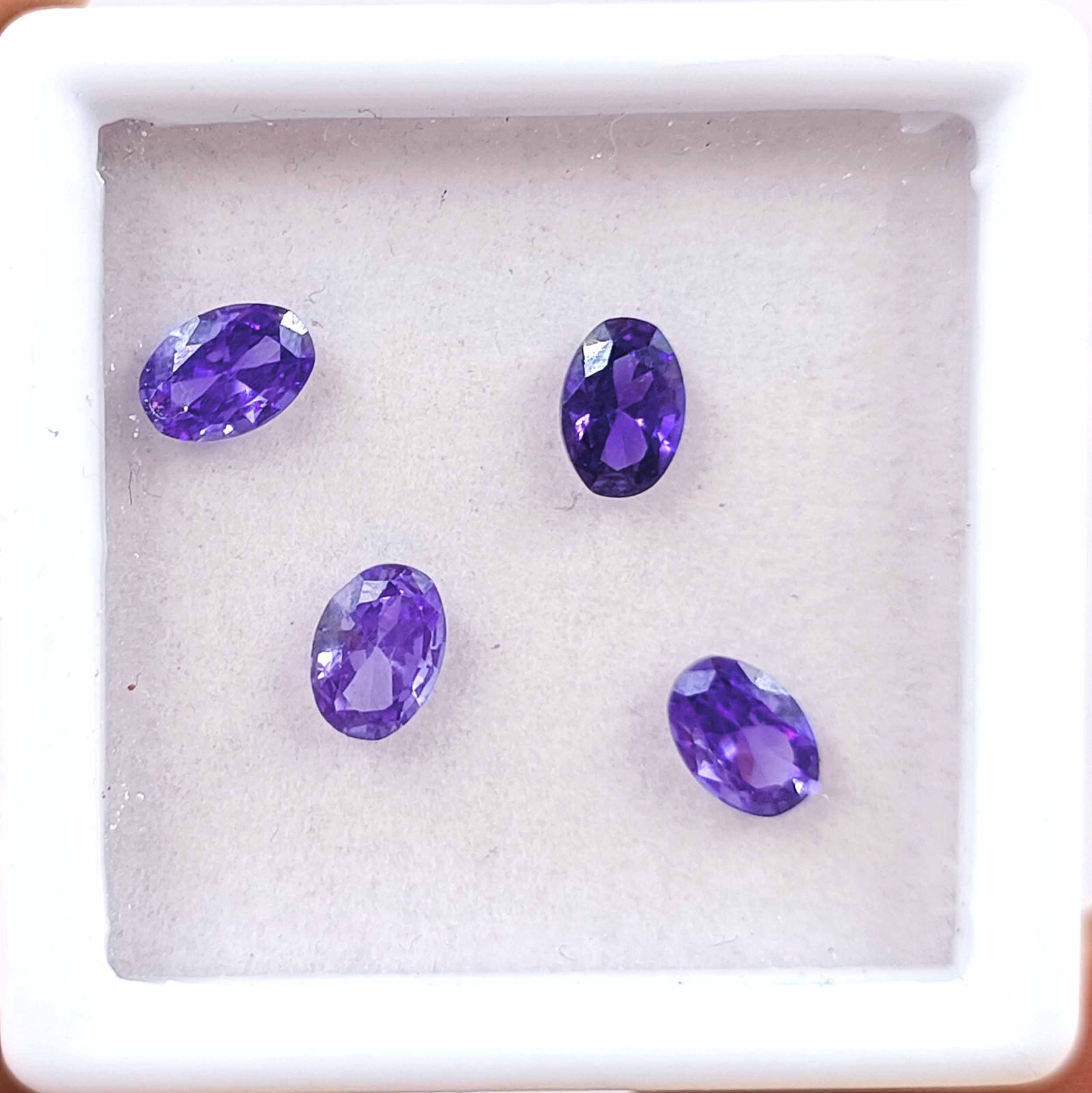 4 Pcs FLAWLESS Natural AAA Purple Sapphire LOT Certified Oval Cut Gemstone AKQ
