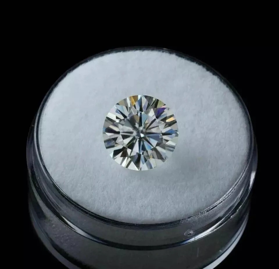 Lab-Grown 3.00 Ct CVD Diamond 9.50 mm Round D, IF Clarity, Certified Diamond