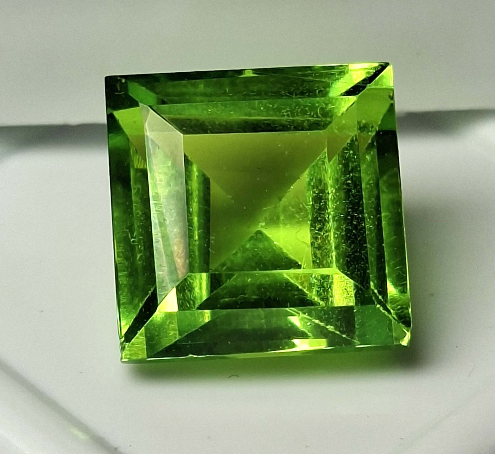 Green Peridot Natural Princess Cut 11-13 Ct Certified Loose Gemstone TQ2093
