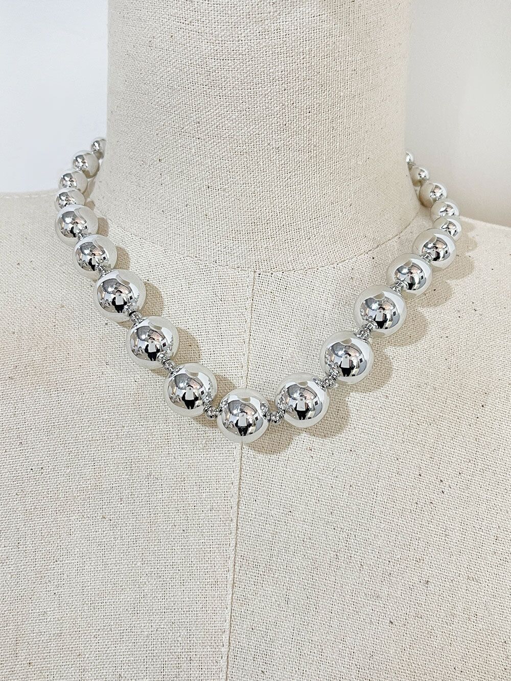 Classic Woman 18K Gold Plated Stainless Steel Beaded Ball Necklace Chain 2 Color