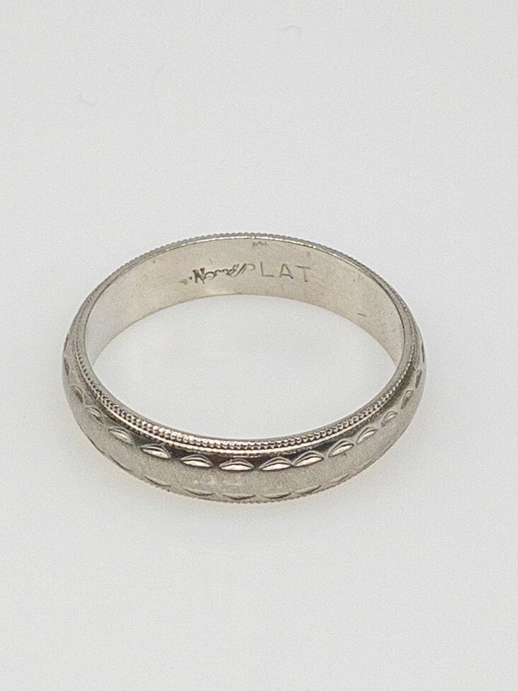 NOVELL Signed $2000 6mm Platinum Wedding Band Ring SZ 10