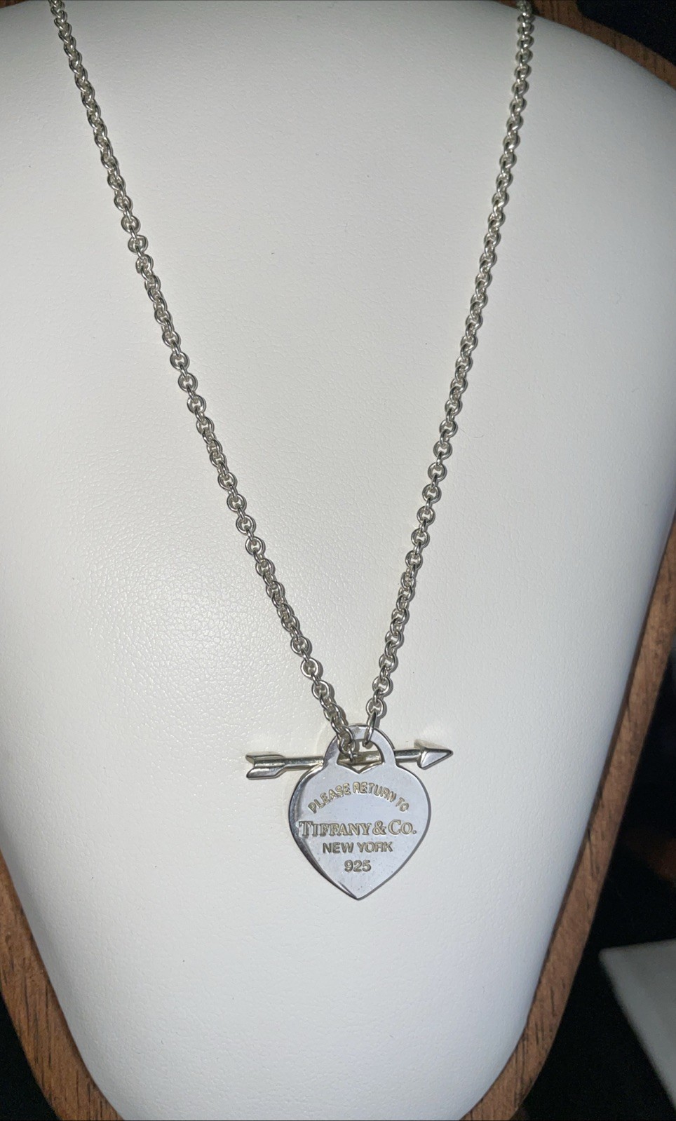 Tiffany&Co Sterling Silver Heart Arrow LOVESTRUCK Necklace W/ Box