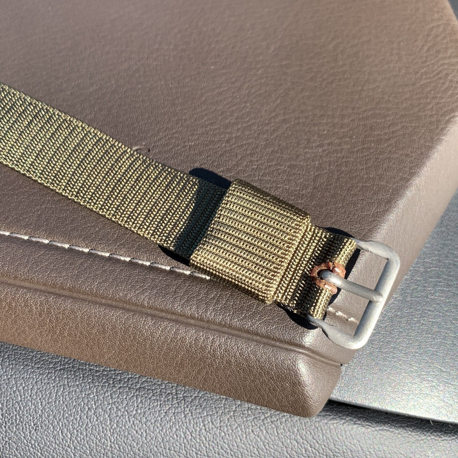1965 NOS 16mm Military Issue Green Nylon One Piece Strap Fits GG-W-113 DTU 2A/P