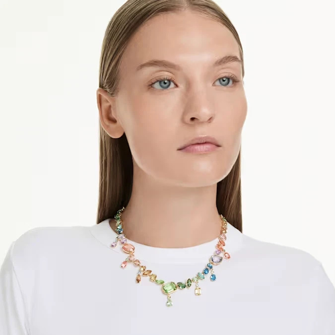 Swarovski Sparkling, gold-plated color Gema necklace