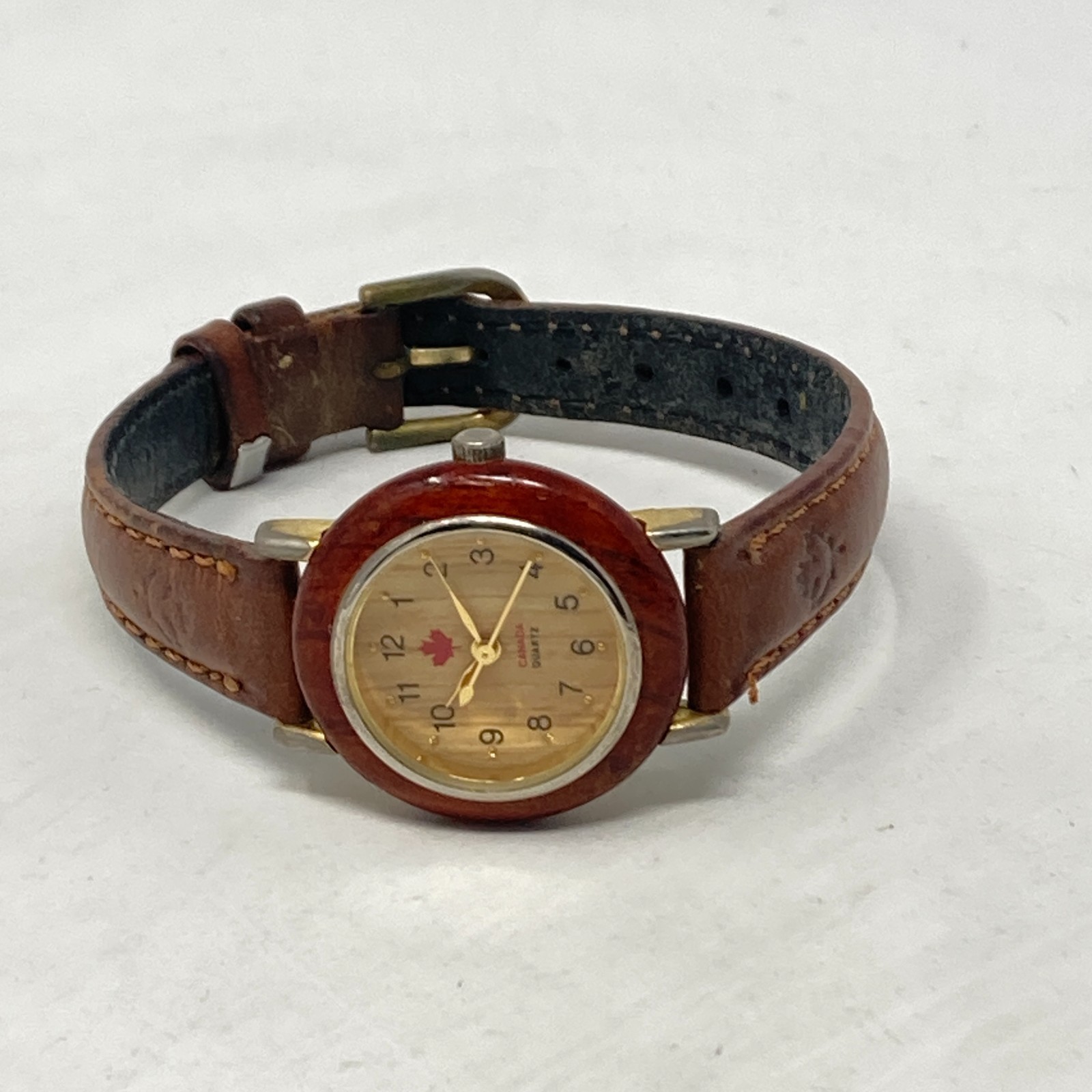 Canada Watch Women 26mm Maple Leaf Wood Leather Band New Battery 7.5″