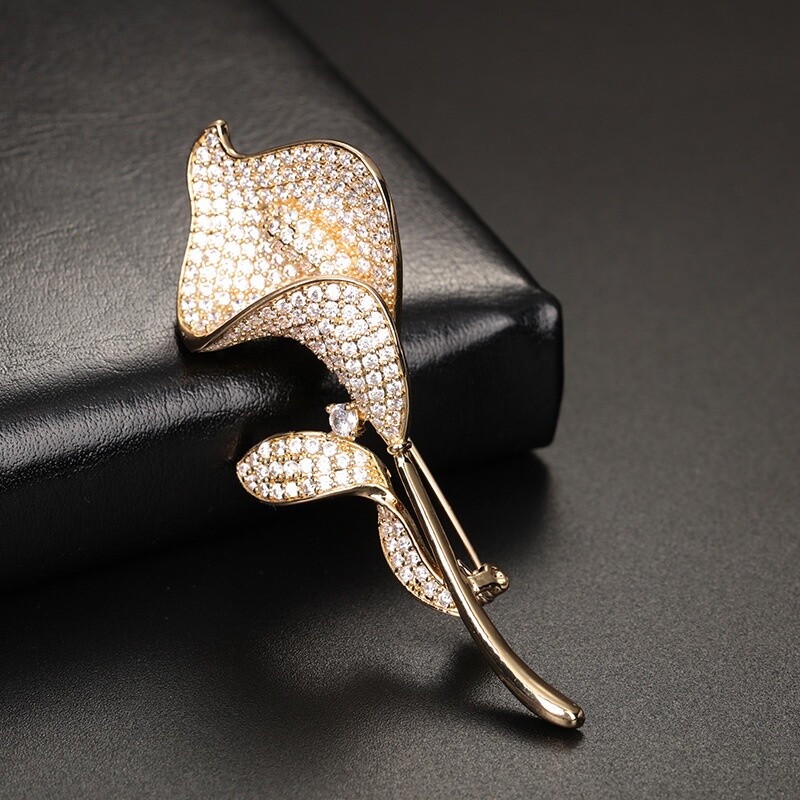 Women High-end Tulip Bouquet Brooch Lily Corsage Female Elegant Pin