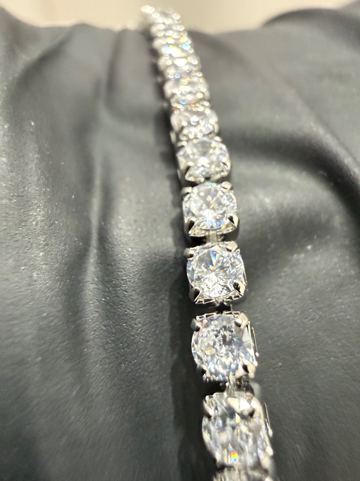 tennis bracelet vvscz stones 7 inch 3mm silver filled clasp