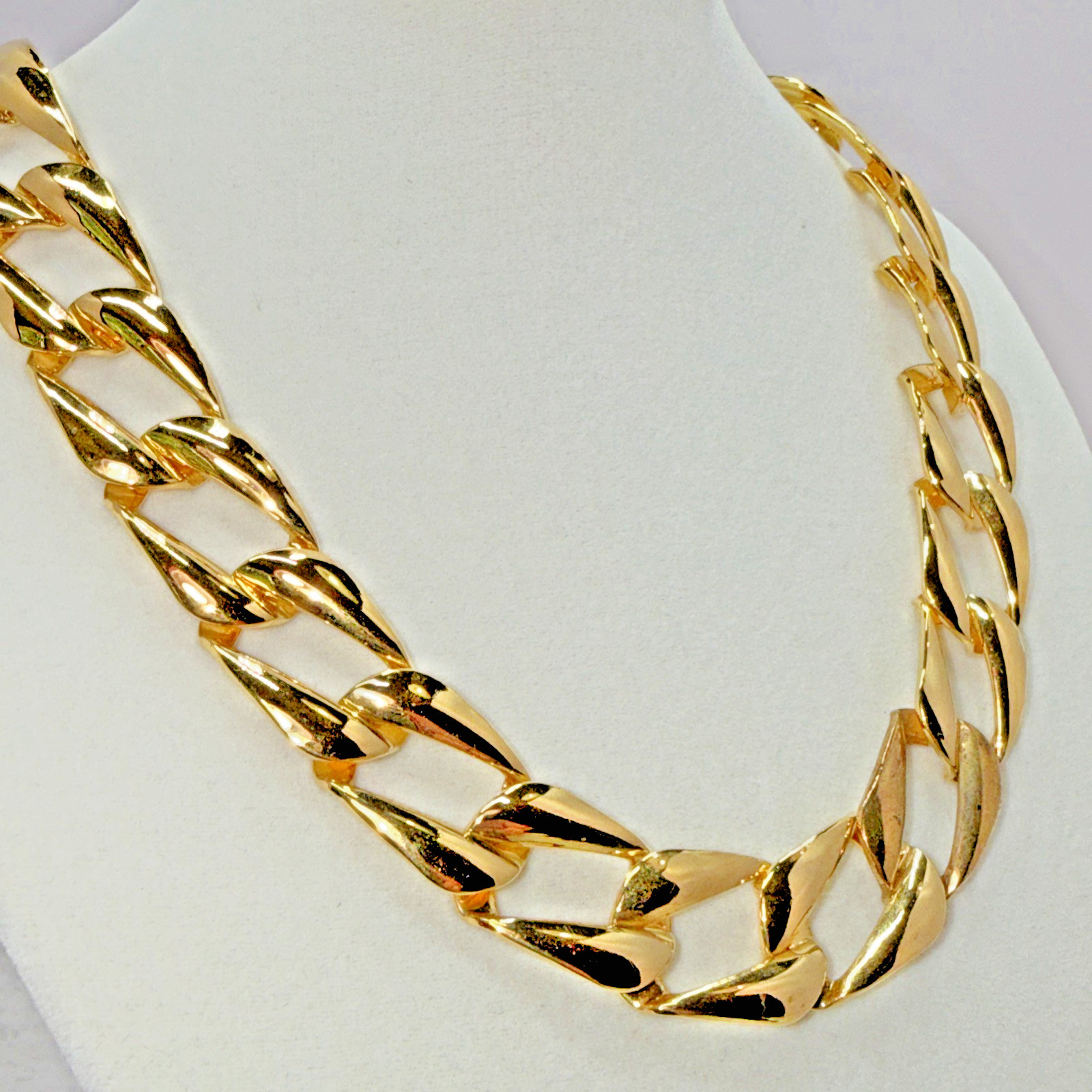 Vintage Gold Tone Chunky Cuban Link Statement Collar Necklace Heavy Runway