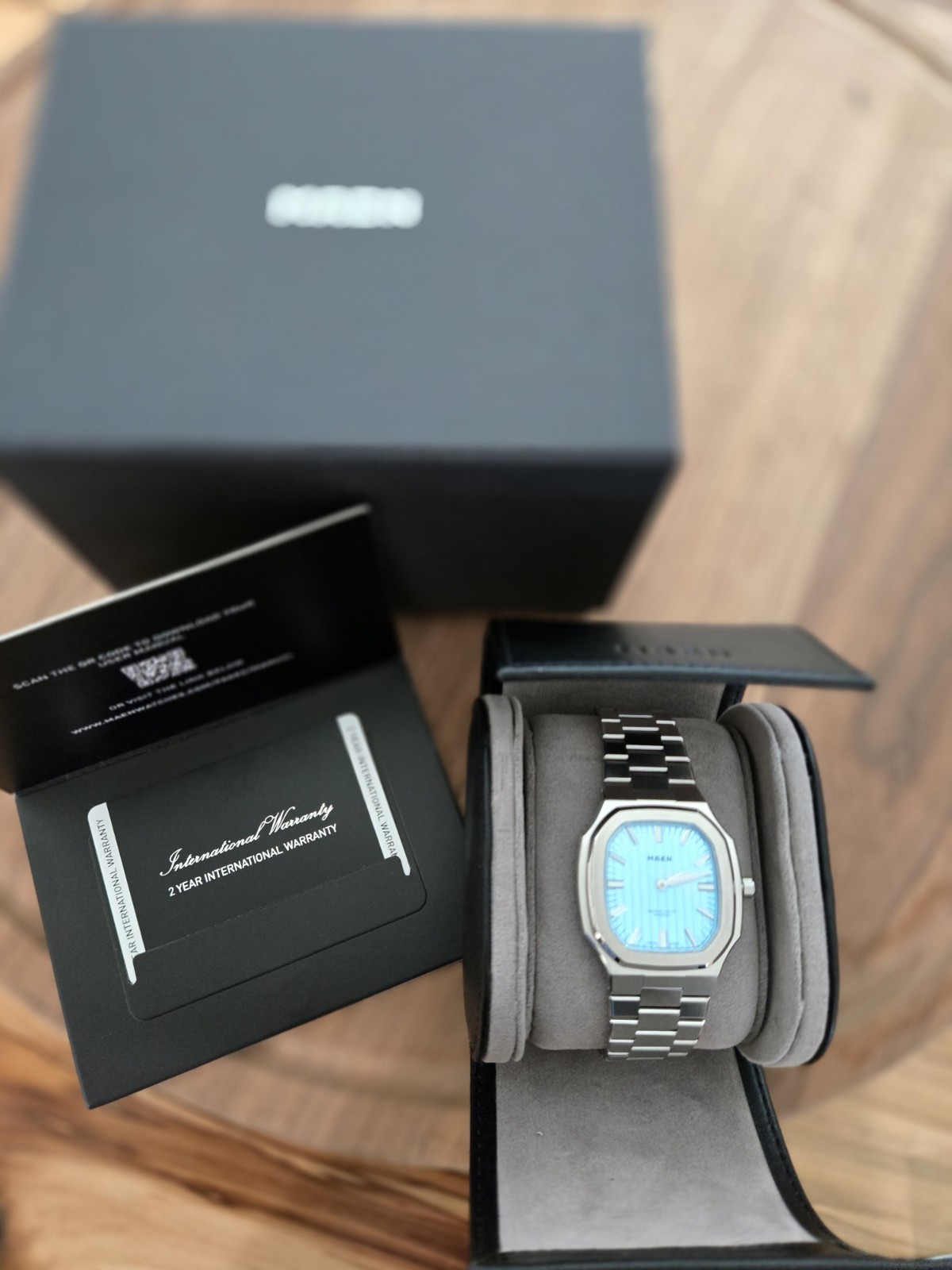 MAEN Manhattan 39 Ultra Thin Manual Mechanical Swiss Made 39mm Blue Dial