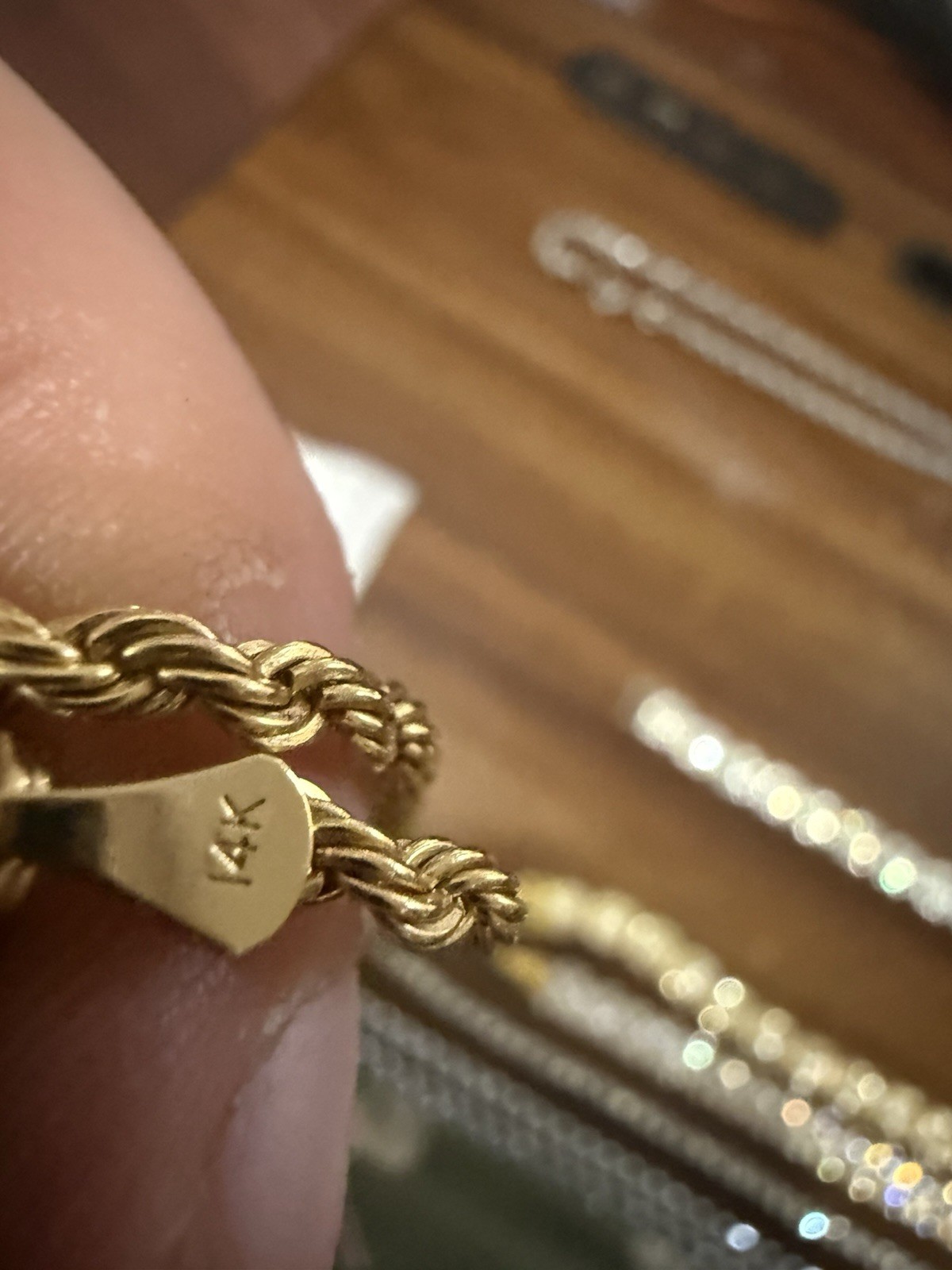 14K Yellow Gold Rope Chain Necklace Lion Head Pendant Pavé Round Diamonds