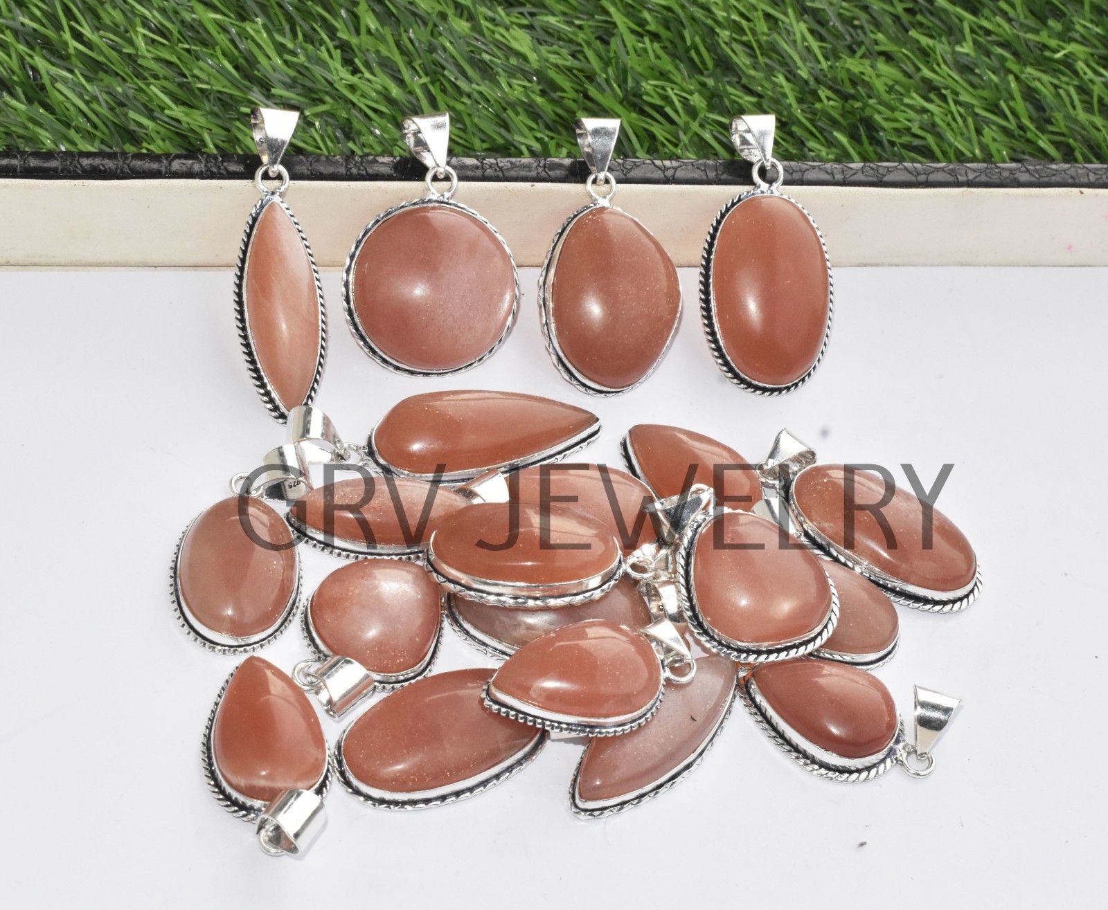 1-500 Pcs Peach Moonstone Pendant Wholesale Lot Bulk: Silver Plated WH-36