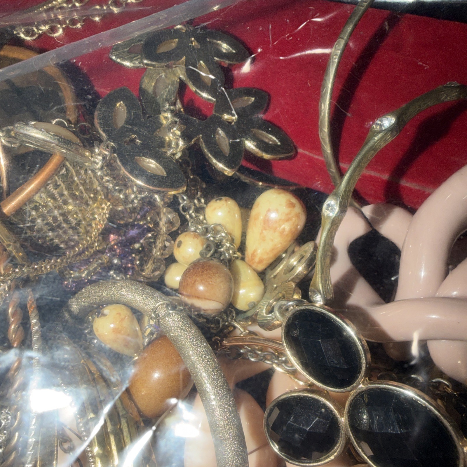 3 Pounds Unsearched Lot Jewelry Old Vintage & Modern Wear & Junk Mixed In.