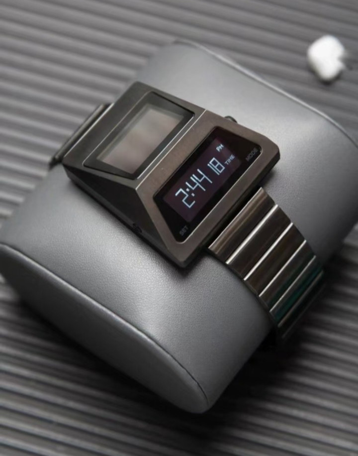 【NEW】benlydesign S3000, OLED, Men Digital Watches, Back to 1970s, gift for men
