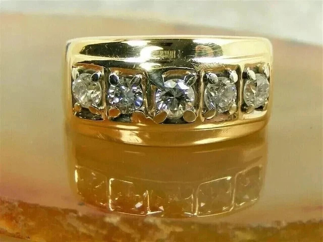 2CT Round Cut Lab-Created Diamond Men’s Wedding Band Ring 14K Yellow Gold Plated
