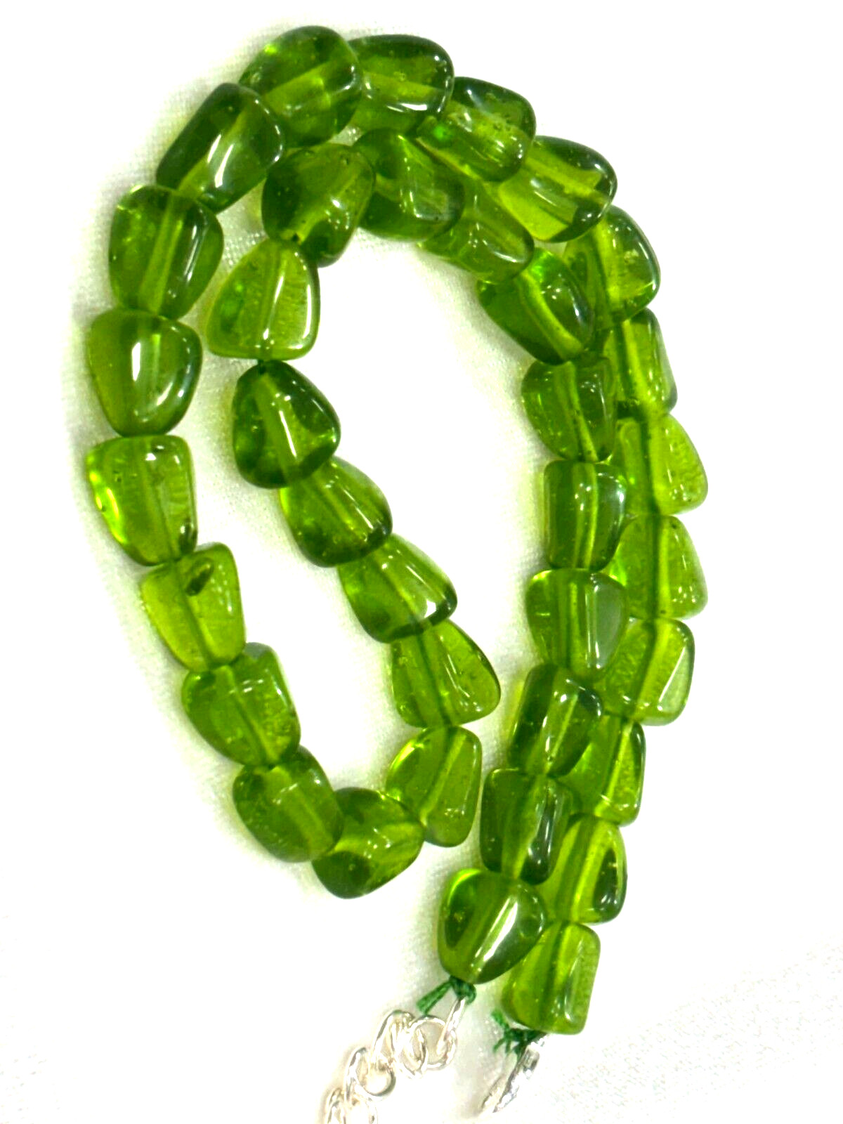 Peridot Quartz Nuggets Smooth 10 mm Gemstone Beads 18″Inch 1 Necklace