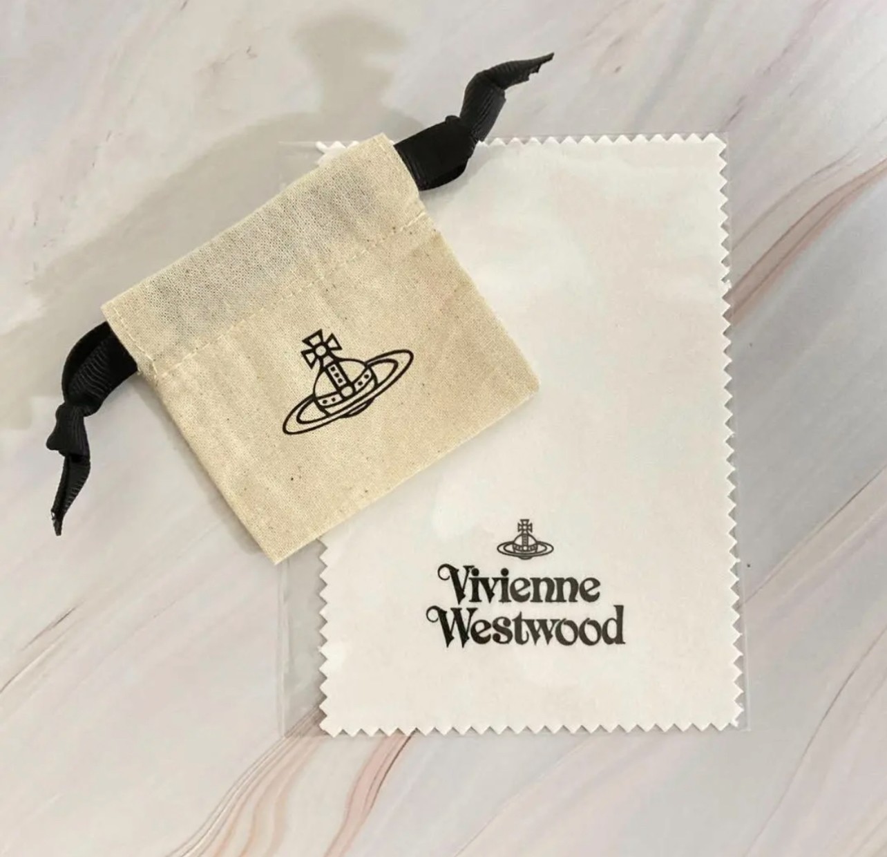Vivienne Westwood Necklace Padlock Pearl Silver White 40cm w/drawstring NO BOX