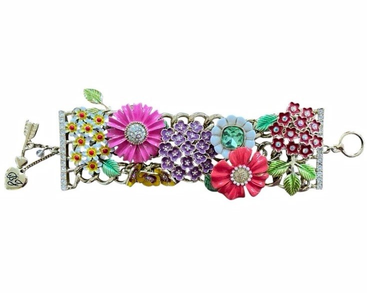 BETSEY JOHNSON Rare Floral Bouquet Gold-Tone Bracelet