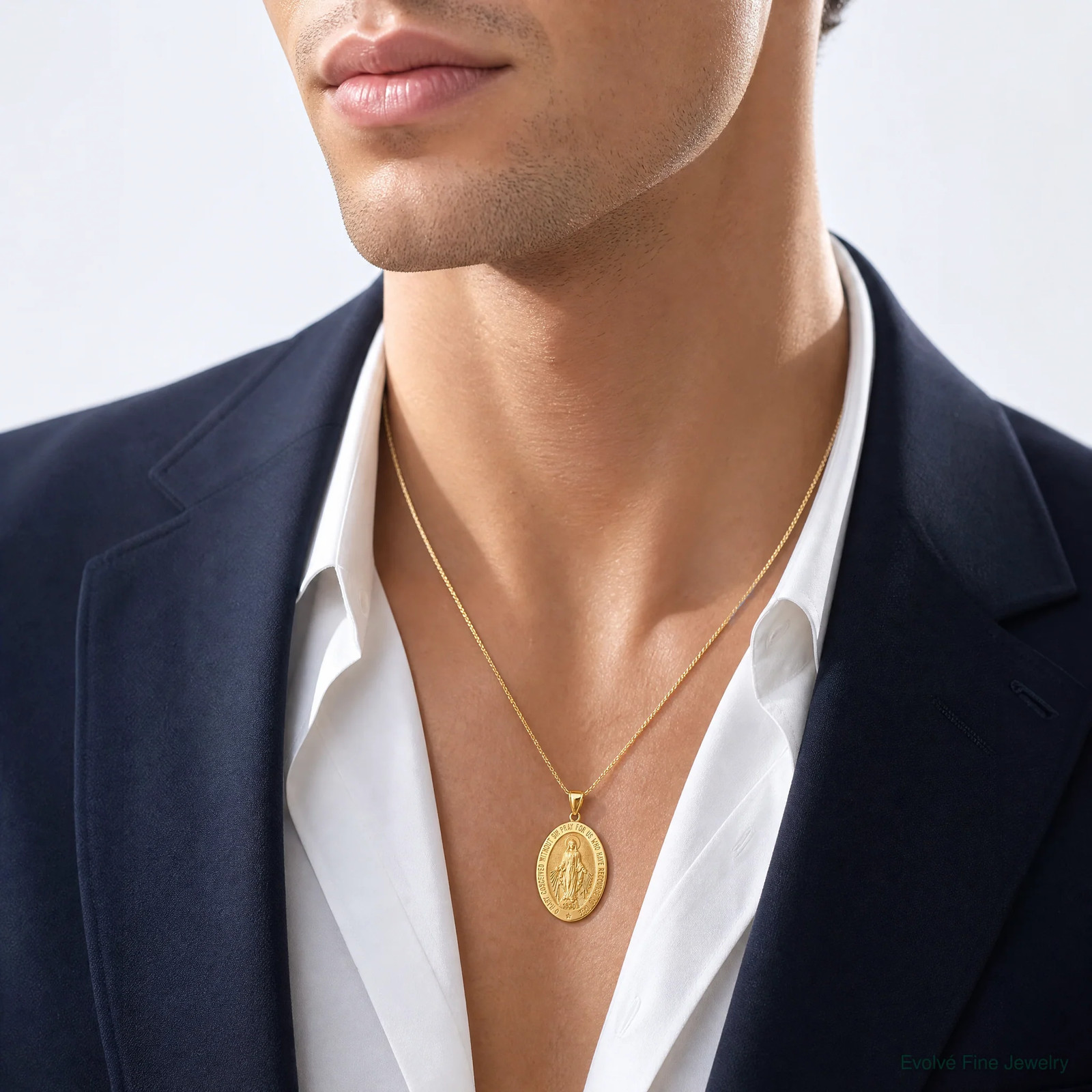 10K / 14K Yellow Gold Miraculous Medal Pendant