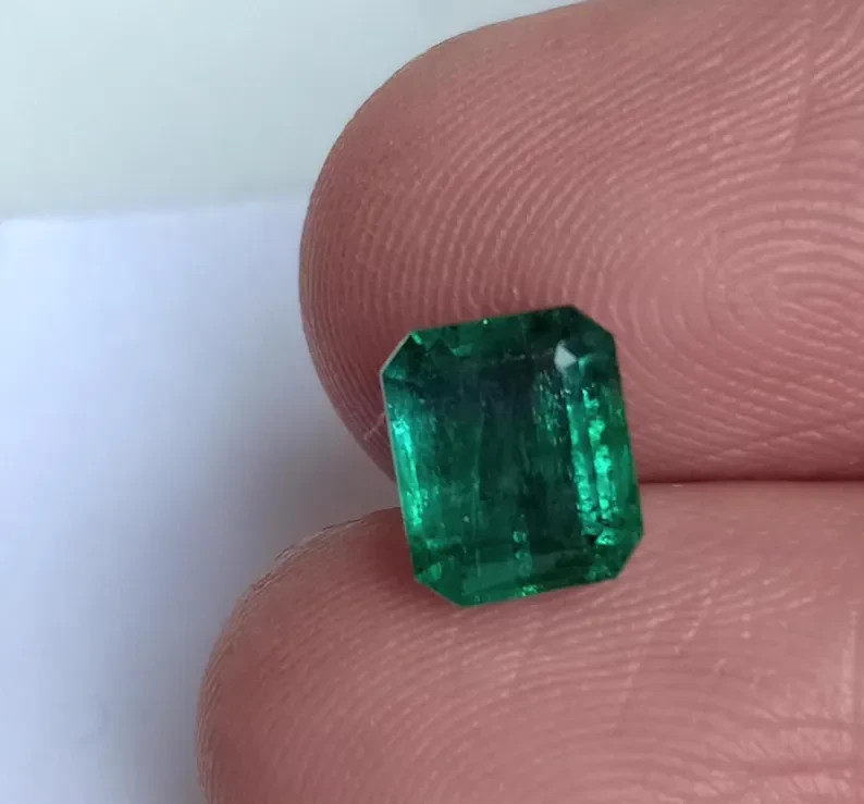 Fine Quality Zambia Emerald Octagon Faceted Certified Loose Stone 1.88 Ct