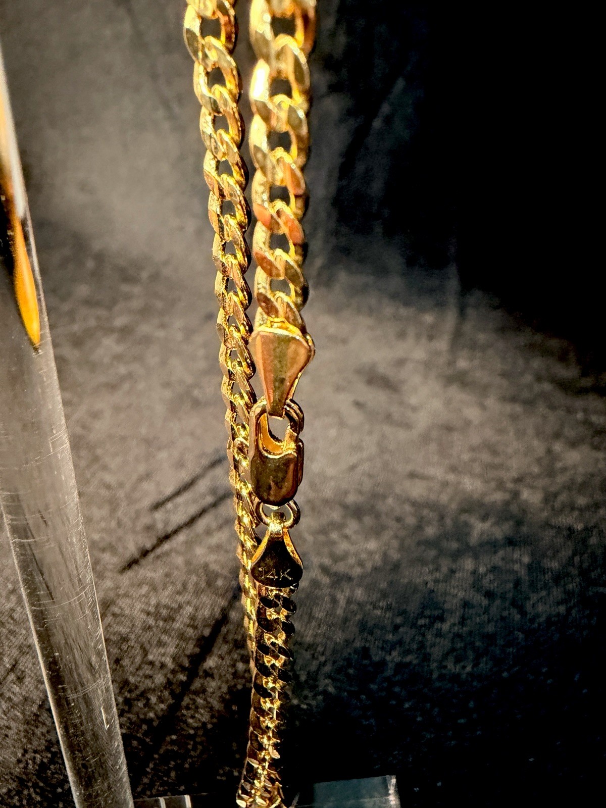 Cuban 8in 4MM 14K Stamped Gold Filled Bracelet Everyday Wear Piece. Beautiful.