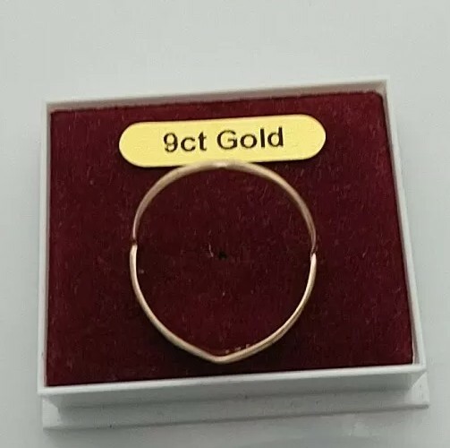 9 Carat Yellow Gold 375, Small Full Wishbone Ring, Size M + Half