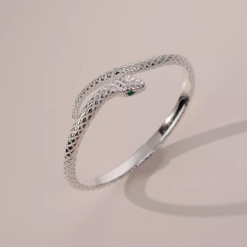 Vintage Handmade 925 Sterling Silver Snake Bracelet Hand Bangle