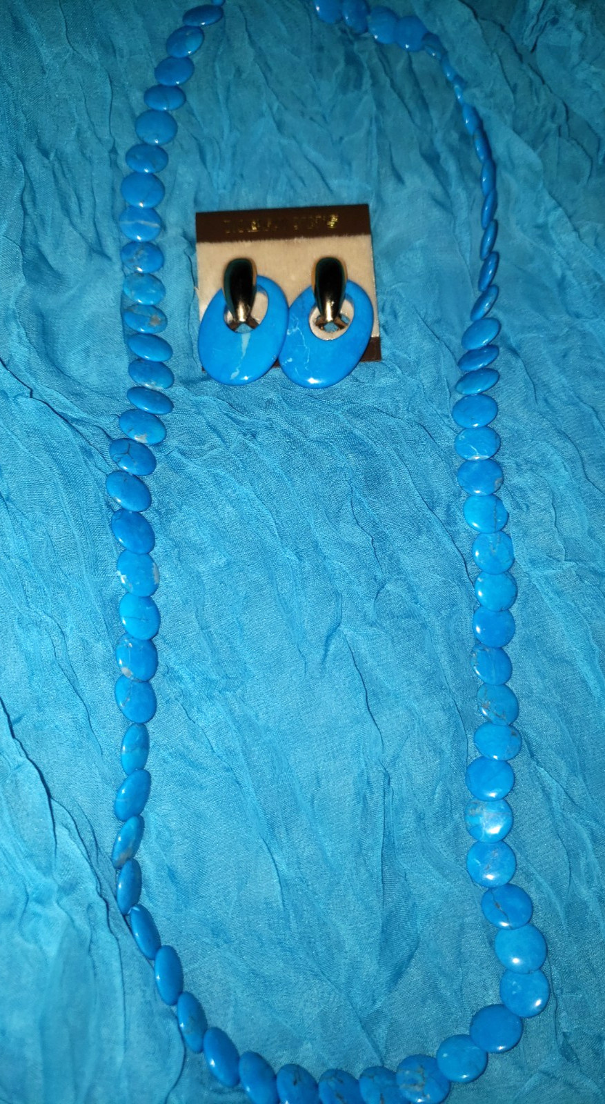 Lovely Vintage Mervyn’s Blue Dyed Howlite Set. Earrings 14kt Gold Filled Posts.