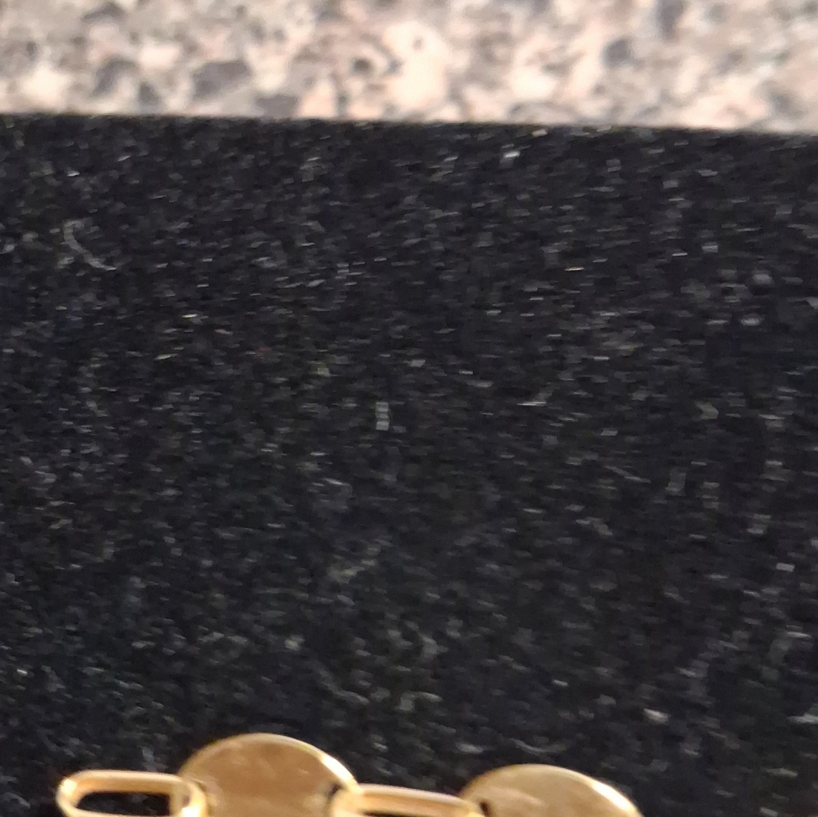10k Gold Oval Link Chain Bracelet w/ Spring Ring Clasp, No Stone 6in