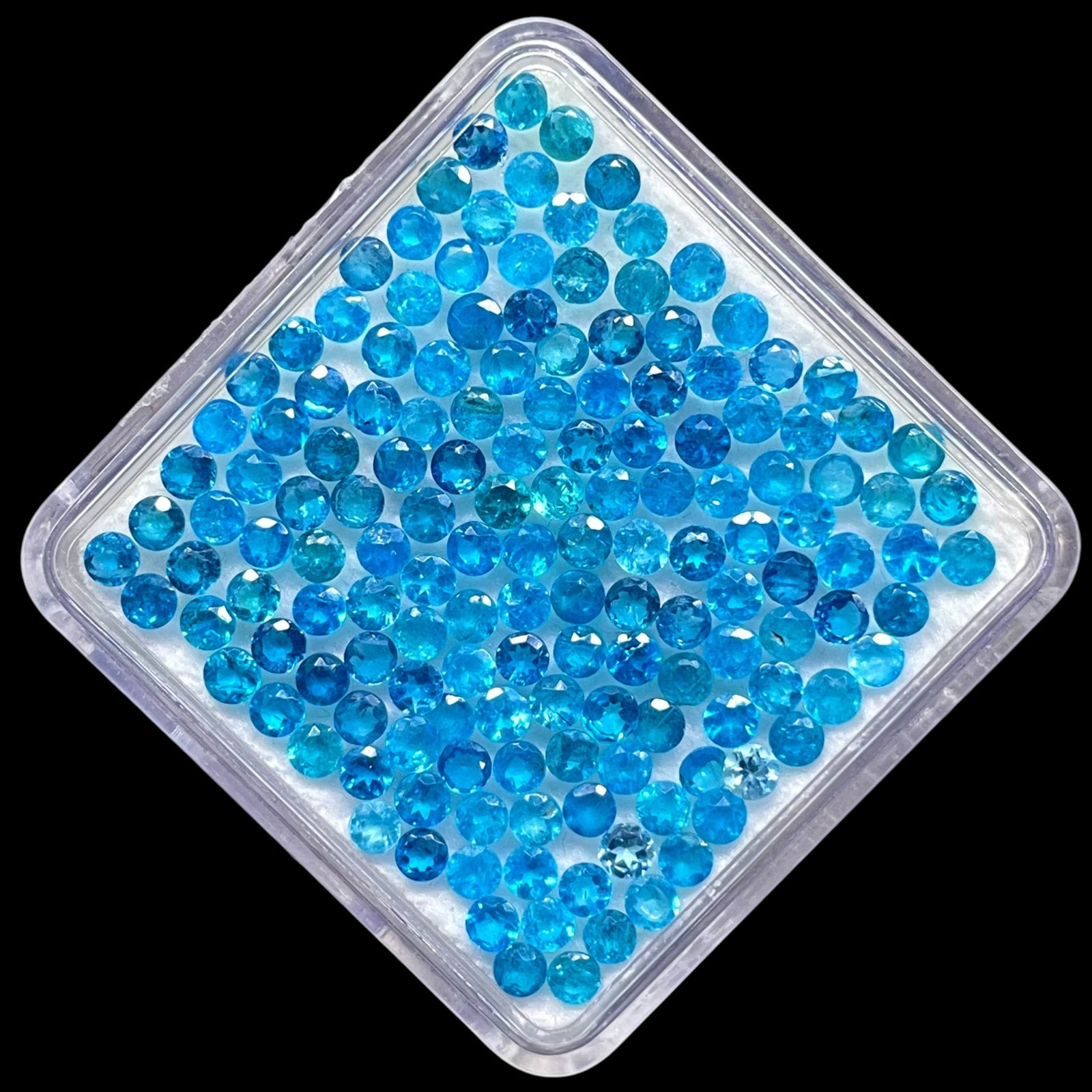 50 Pcs Natural Neon Apatite 2.7mm Round Cut Loose Untreated Gemstones Lot