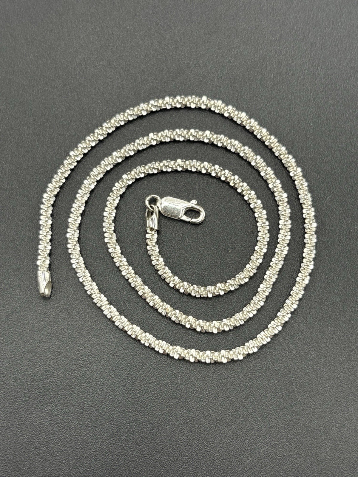 EUC Sterling Silver 18″ 2.7MM Glitter Chain Necklace 8 Grams F8
