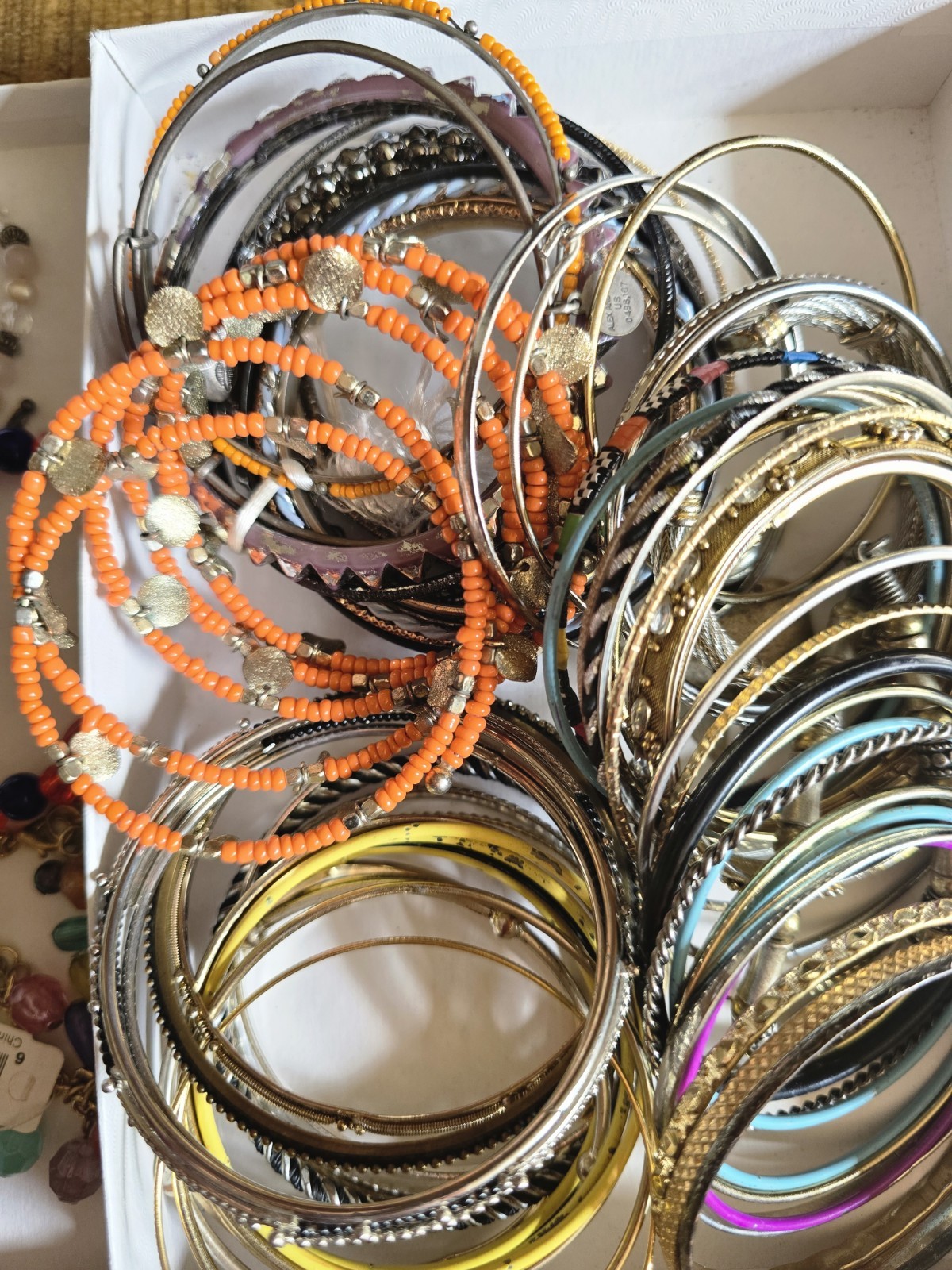 Lot of 75 Fancy Bangles Bead Bracelets Gold/Silver Tone Wearable Fashion Jewelry