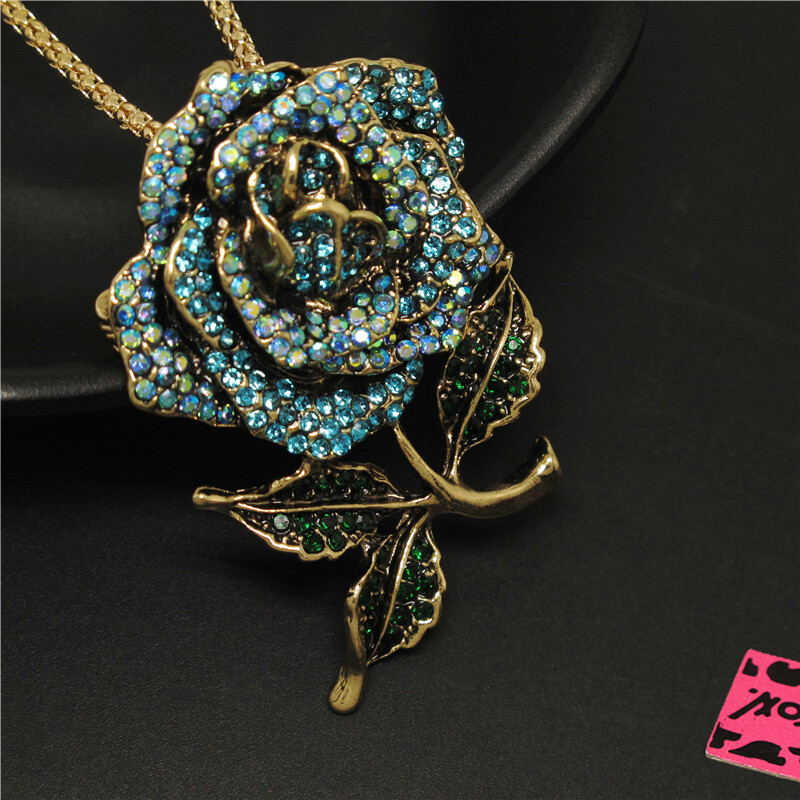 Fashion Women Blue Bling Lovely Rose Flower Crystal Pendant Necklace