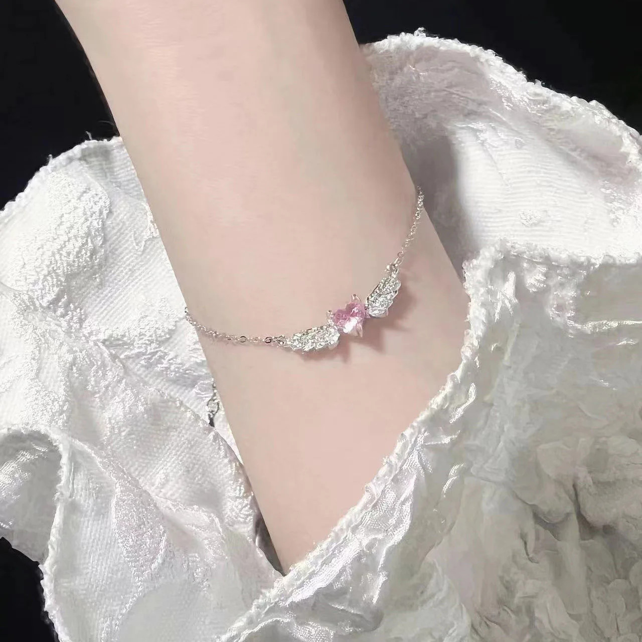 Crystal Angel Wings Pink Heart Pendant Necklace Women Clavicle Chain Choker