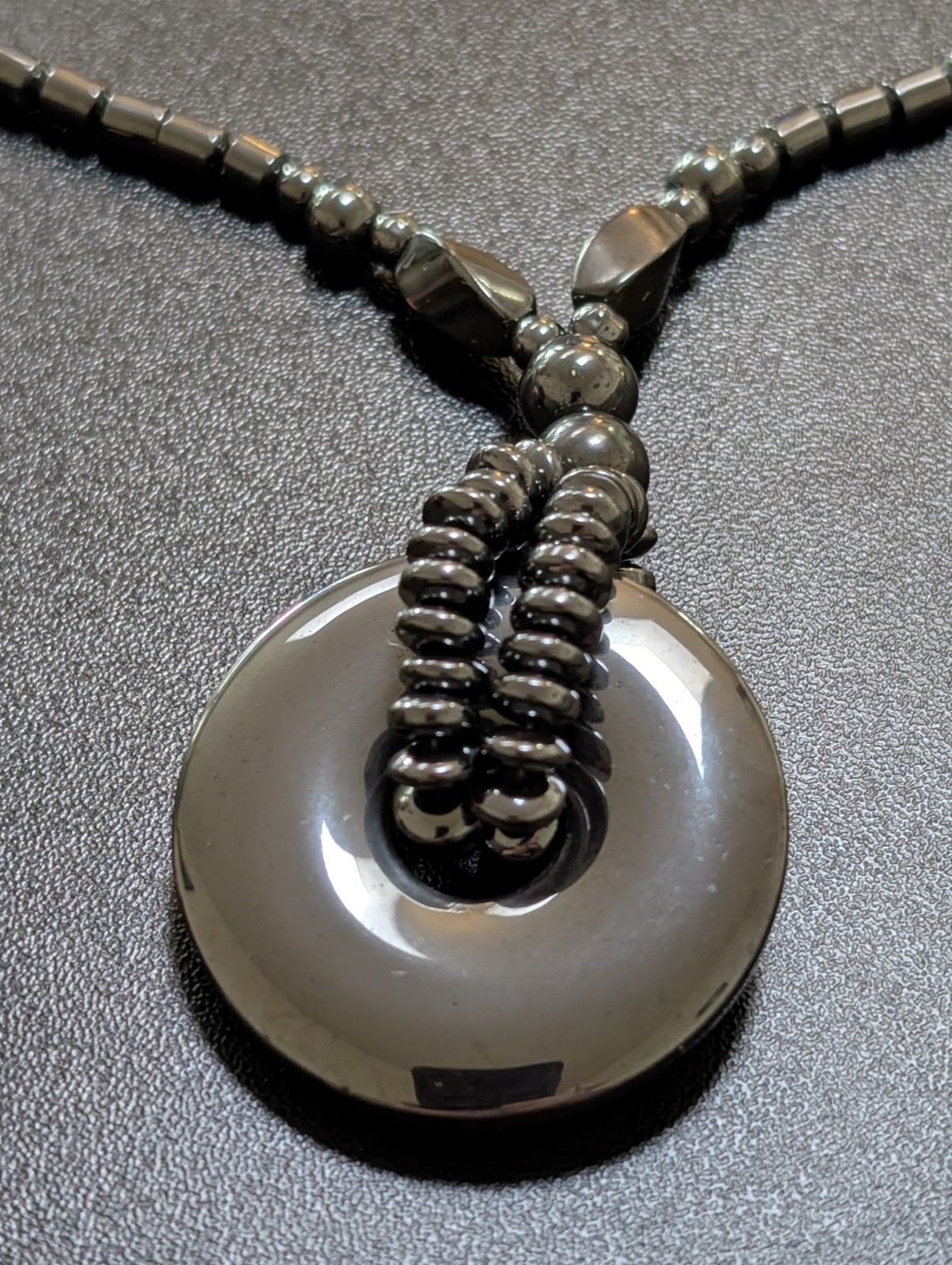 Magnetic Hematite Beaded Necklace Ring Donut Pendant Gunmetal Grey Therapy