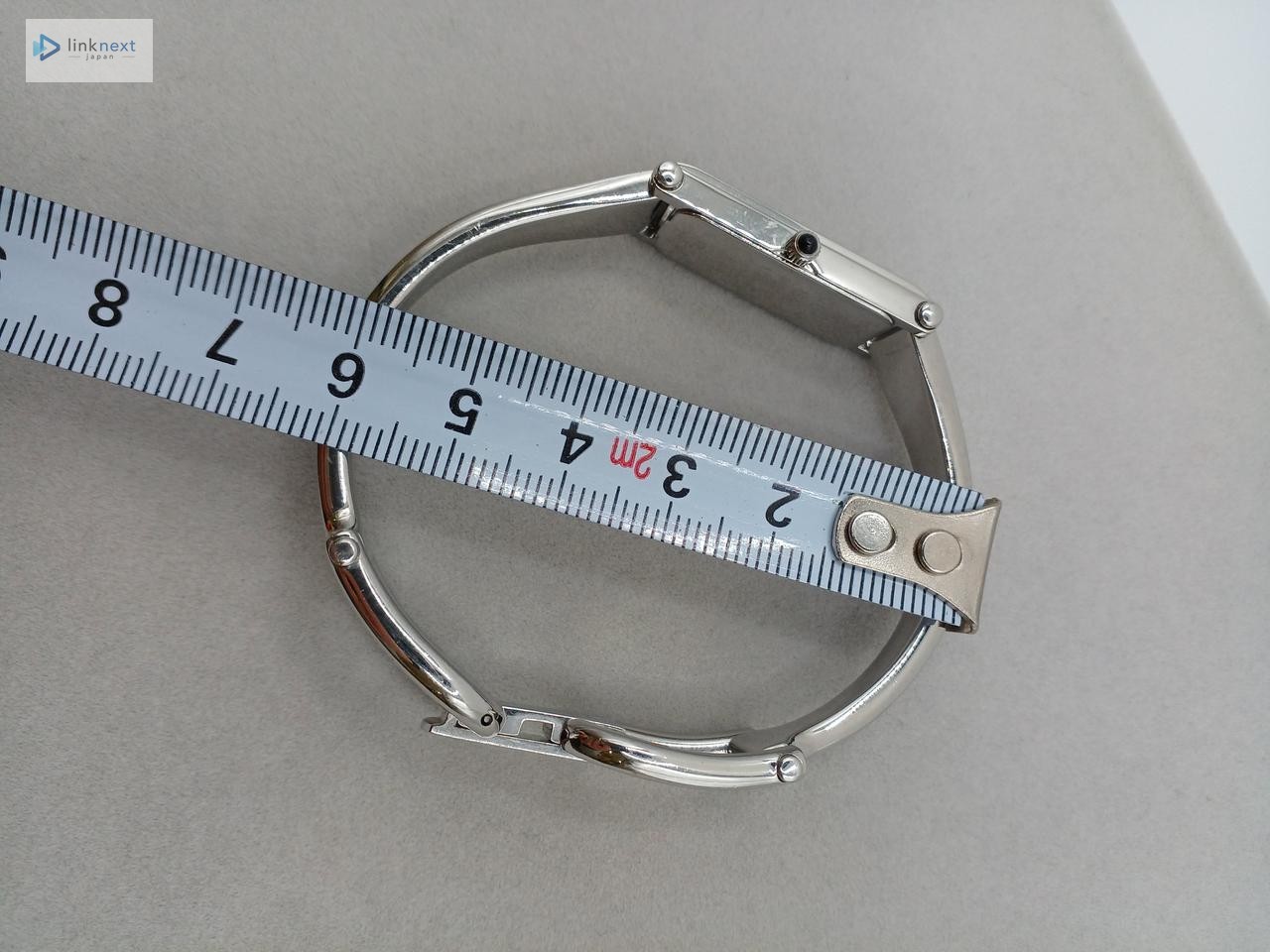 GUCCI 2400L Women’s Stainless Steel Quartz Bangle Watch