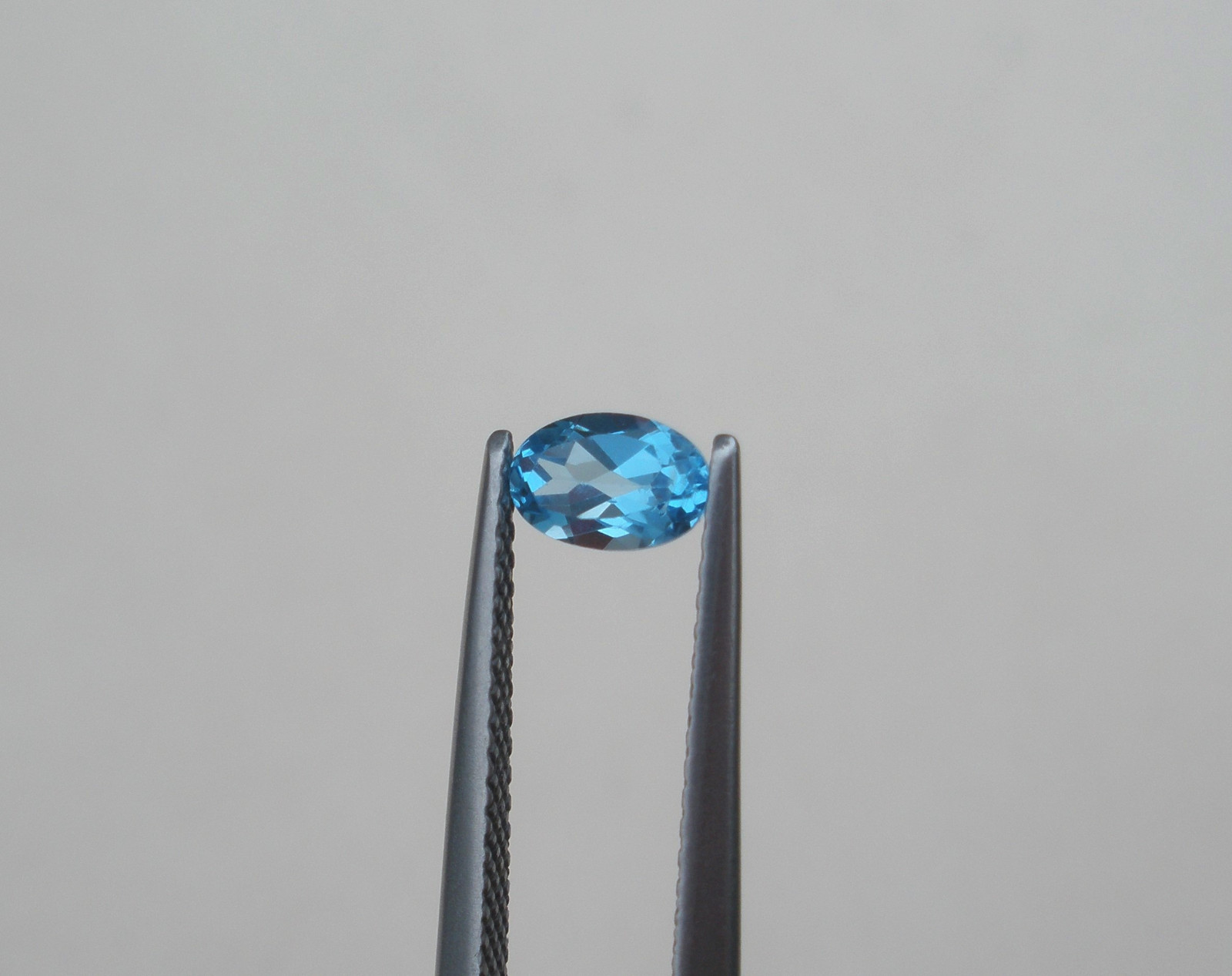 Swiss Blue Topaz Oval Faceted Loose Natural Gem 6x4mm