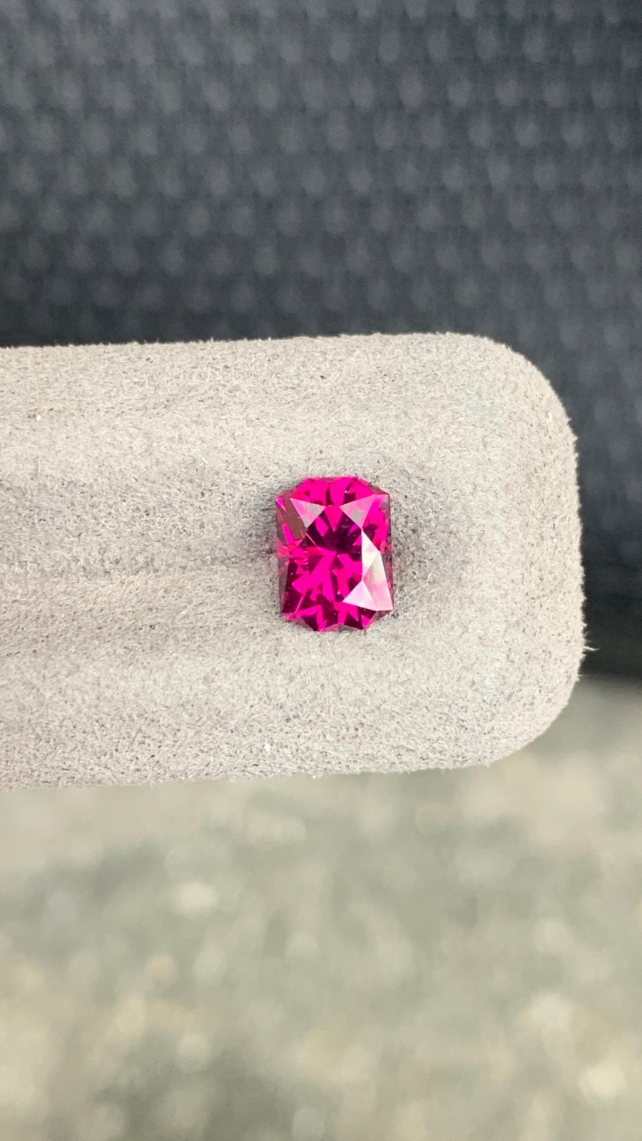 Gorgeous 1.52 CT Perfect Cut Natural noheat Malaya Garnet Gemstone, Same as This
