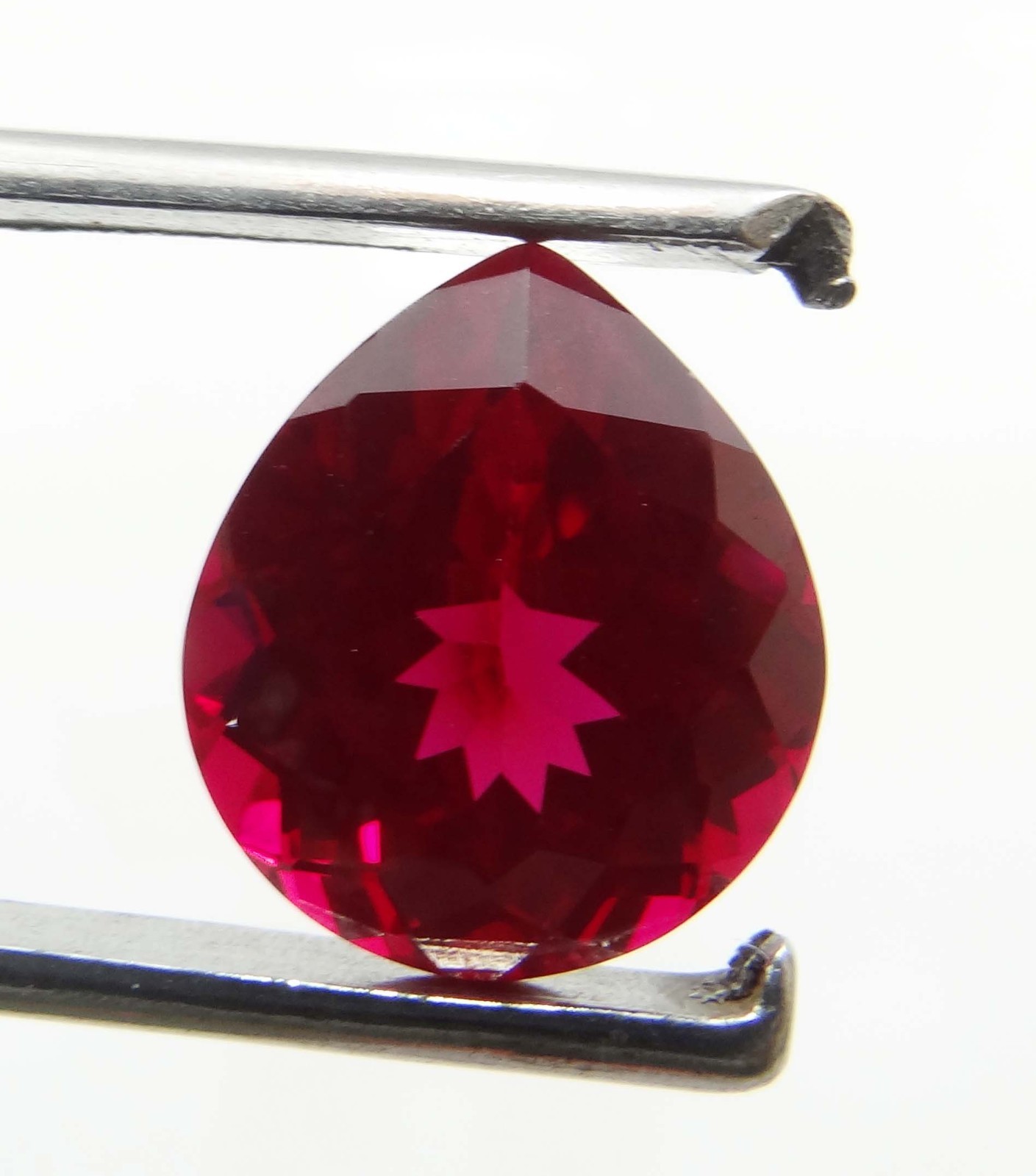 NATURAL 9.00 CTS PIGEON BLOOD RED RUBY pear GEMSTONE CERTIFIED