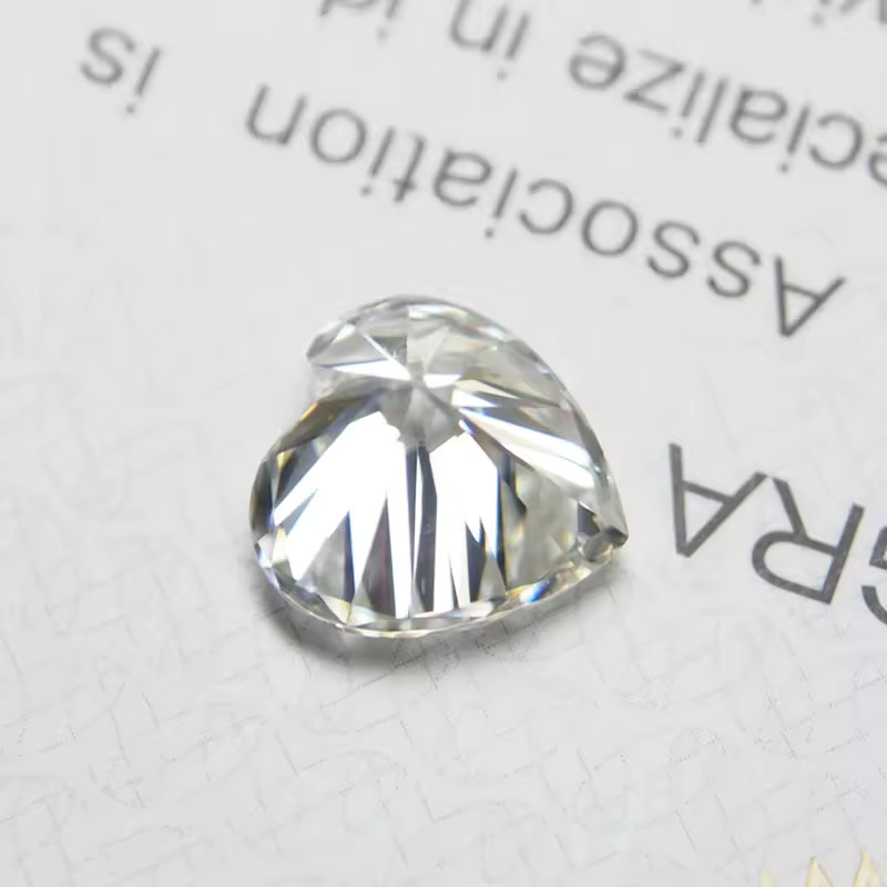 Moissanite Heart Cut Loose Stone D Color VVS1 GRA Certified 3mm-14mm 0.1CT-10CT