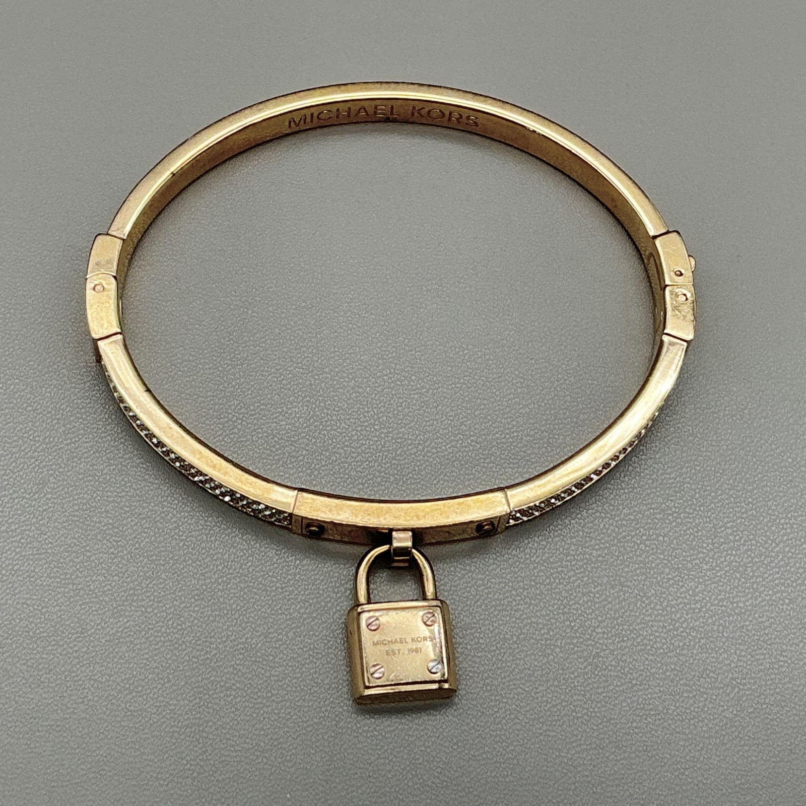 Michael Kors Bracelet Gold Tone Padlock Charm Rhinestone Bangle Womens 7 Inch