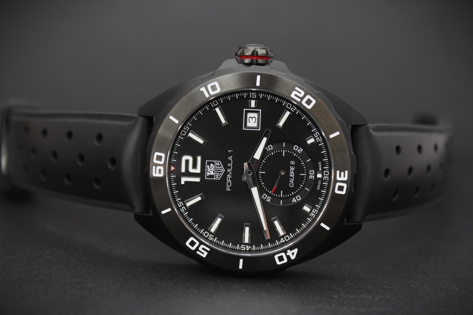 Tag Heuer Formula 1 Calibre 6 Automatic Black DLC Steel WAZ2112 6-Month Warranty