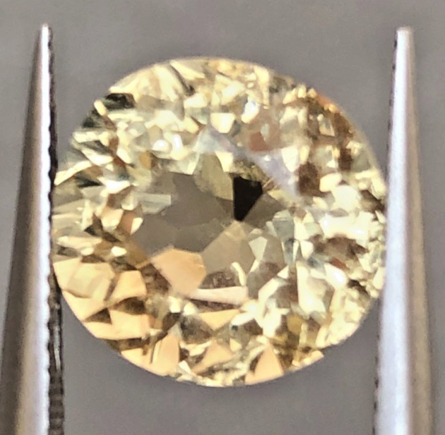 4.25 ct Top Quality Natural faceted Flower cut Citrine Loose Gemstone