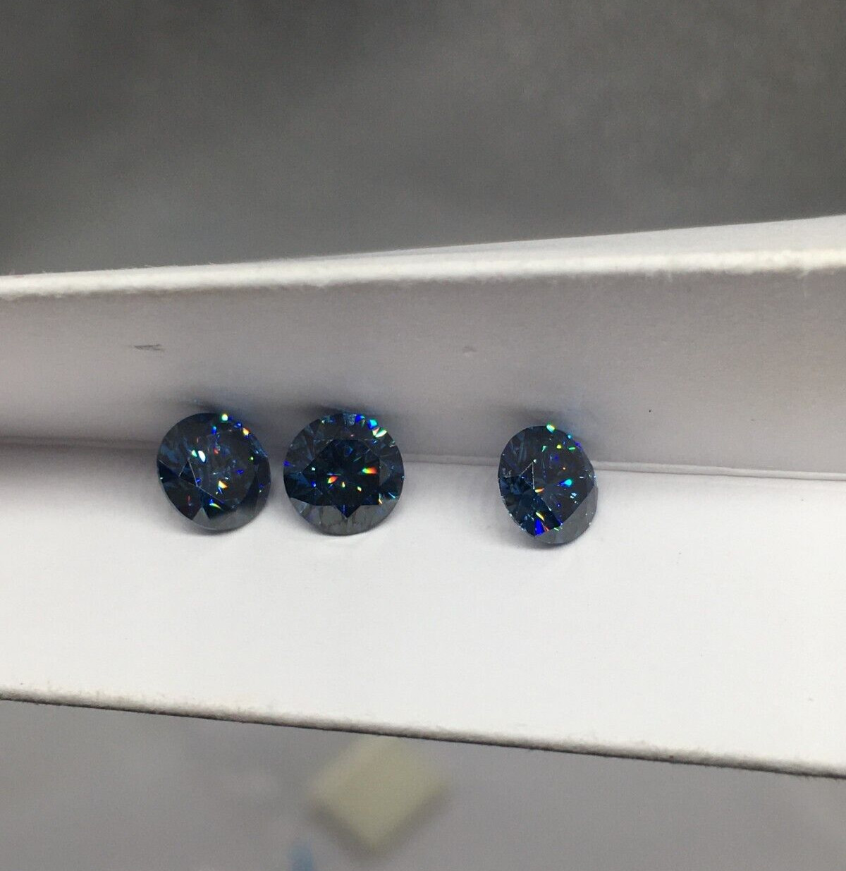 Original Color Loose Moissanite 3-12mm VVS1 Round Cut D Color GRA Certificate
