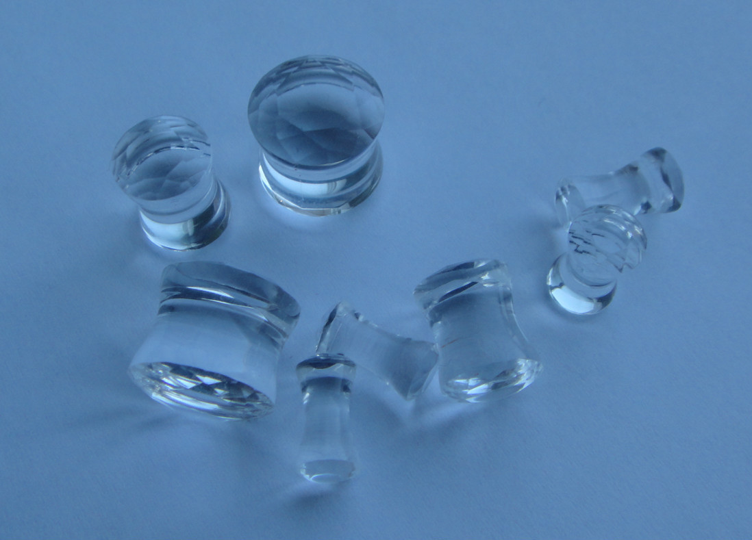 1 PAIR Faceted Gem Cut Crystal Double Flared Saddle Plugs Chose in 8 Colors